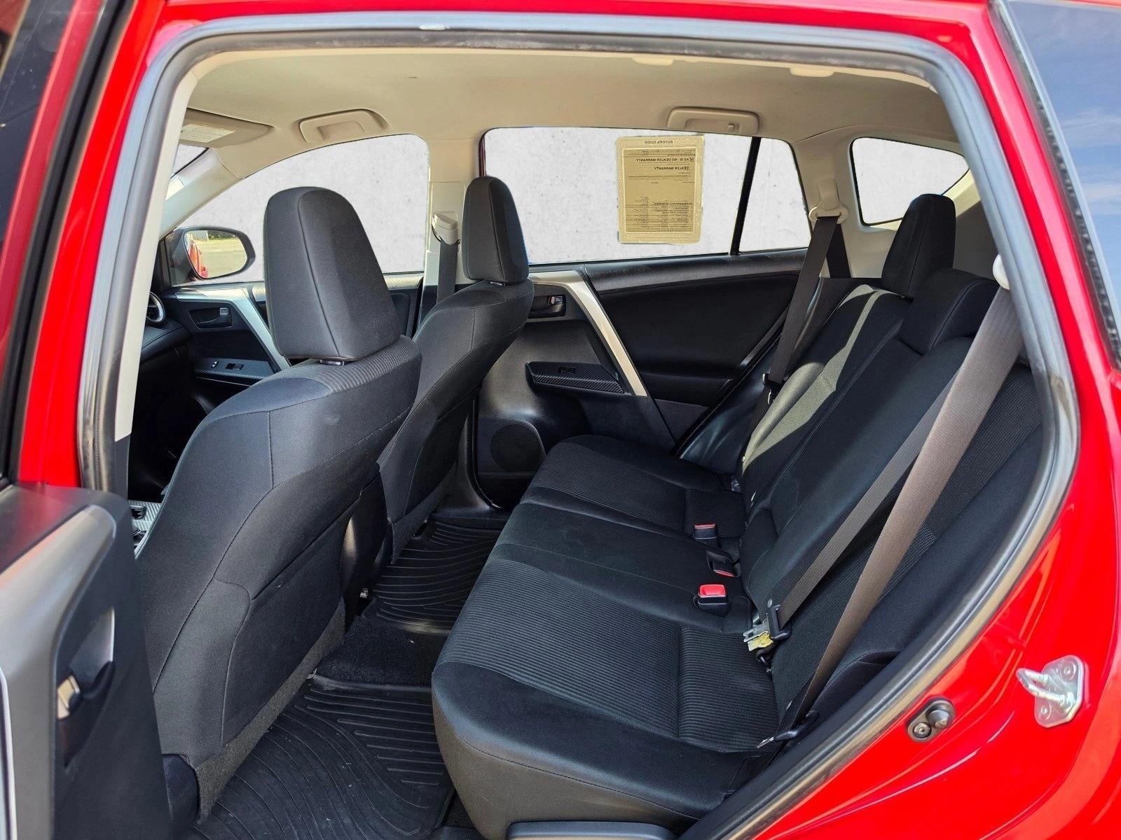 2015 Toyota RAV4 LE