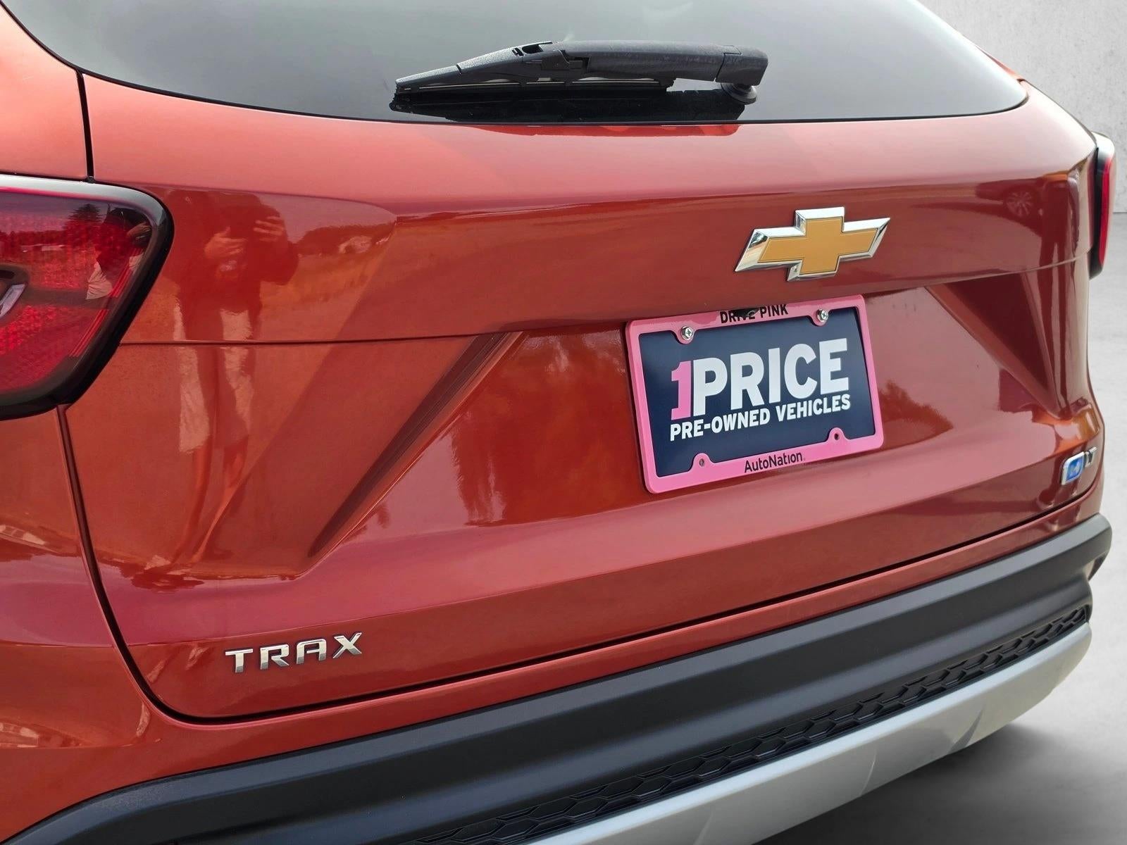 2024 Chevrolet Trax LT - Photo 14