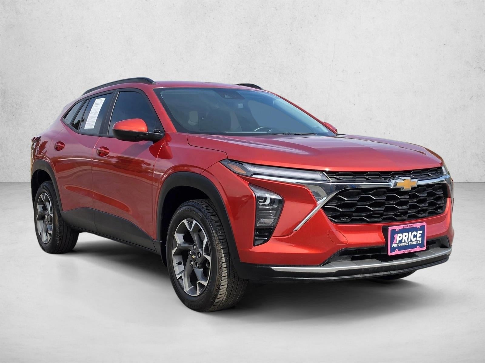2024 Chevrolet Trax LT - Photo 7