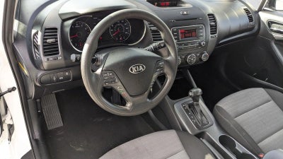 2016 Kia Forte 5-Door LX
