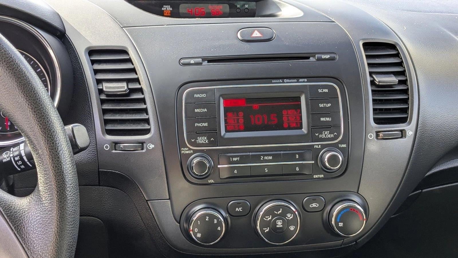 2016 Kia Forte 5-Door LX