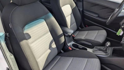 2016 Kia Forte 5-Door LX