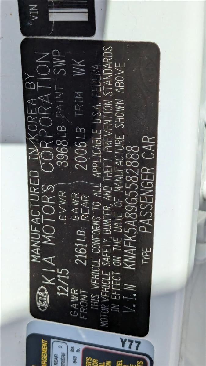 2016 Kia Forte 5-Door LX