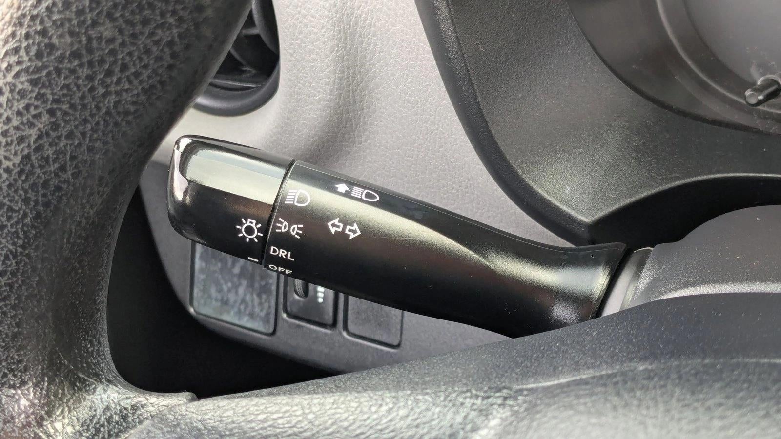 2016 Toyota Yaris L