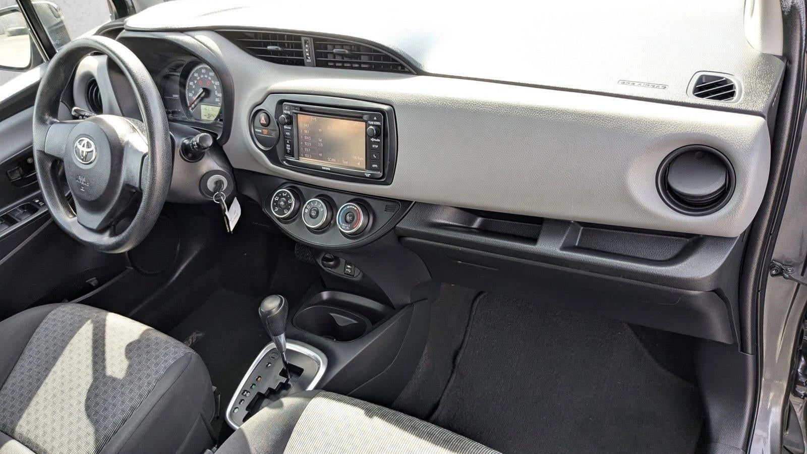 2016 Toyota Yaris L