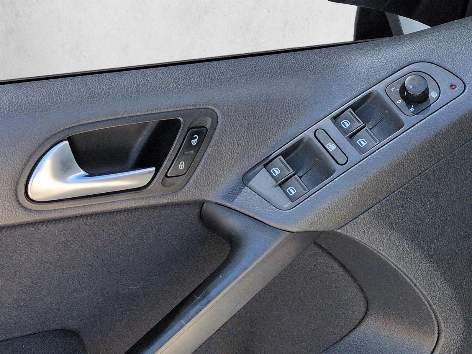 2011 Volkswagen Tiguan S