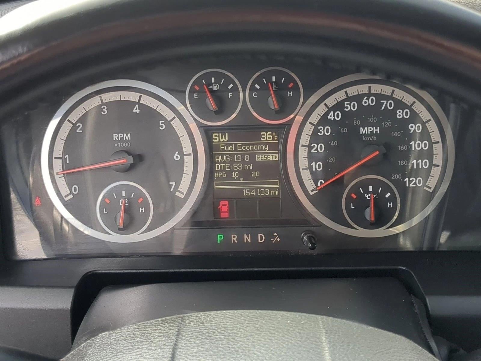 2012 RAM 1500 4WD Crew Cab 5.7 Ft Box SLT