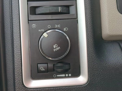 2012 RAM 1500 4WD Crew Cab 5.7 Ft Box SLT