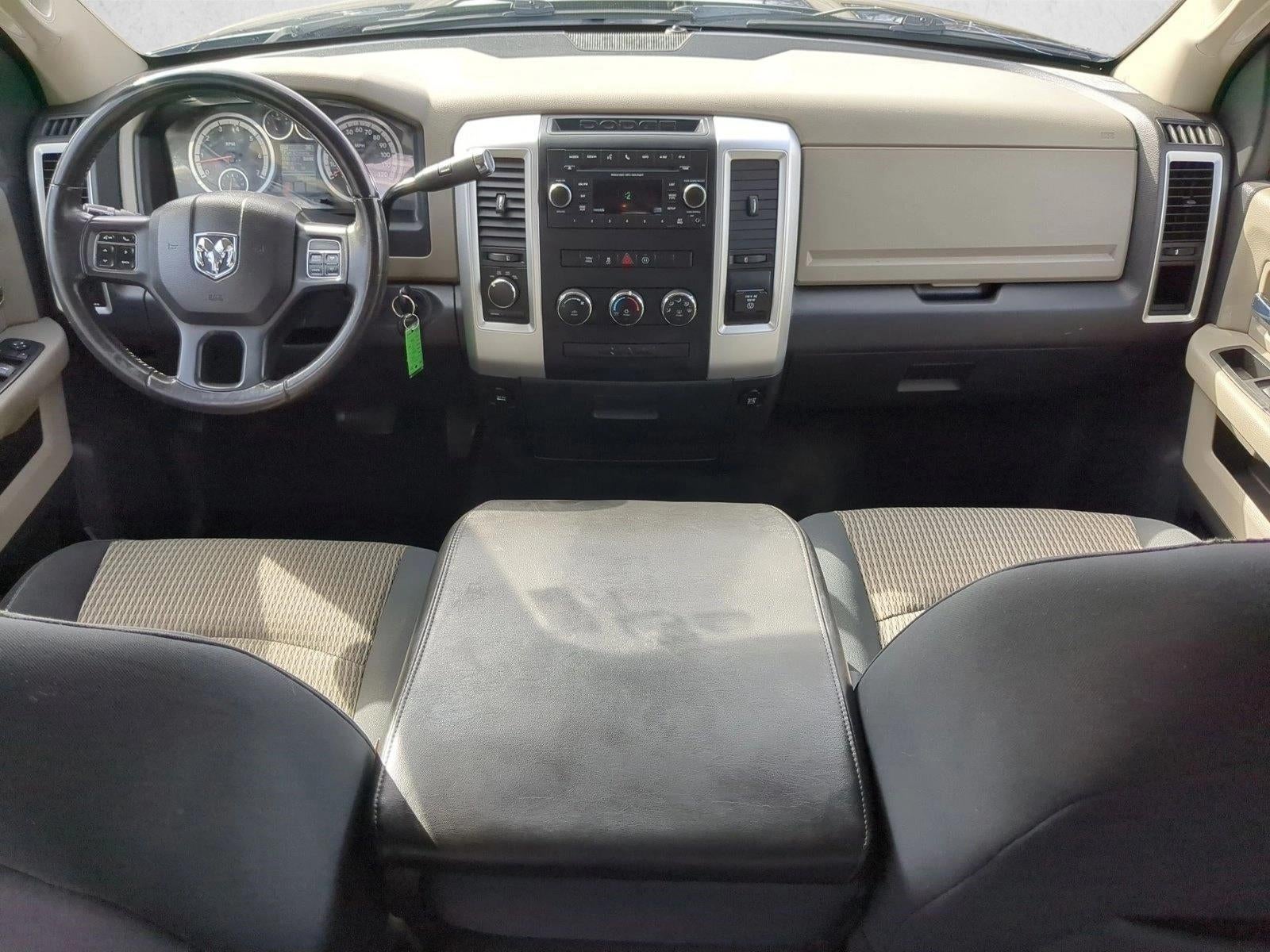 2012 RAM 1500 4WD Crew Cab 5.7 Ft Box SLT