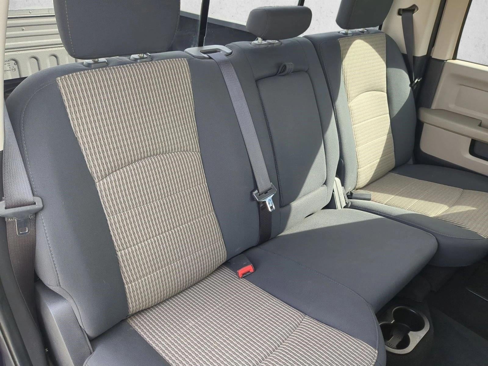 2012 RAM 1500 4WD Crew Cab 5.7 Ft Box SLT