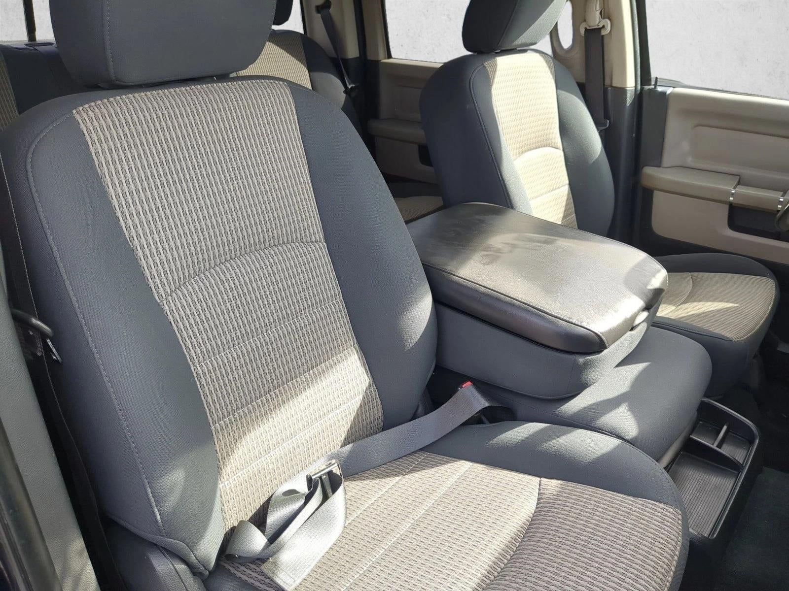 2012 RAM 1500 4WD Crew Cab 5.7 Ft Box SLT