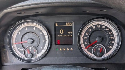 2014 RAM 1500 4WD Crew Cab 5.7 Ft Box Big Horn