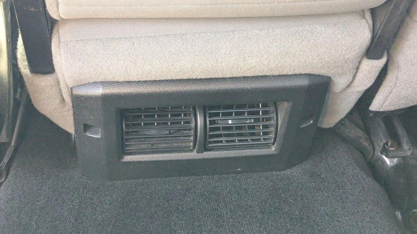 2014 RAM 1500 4WD Crew Cab 5.7 Ft Box Big Horn