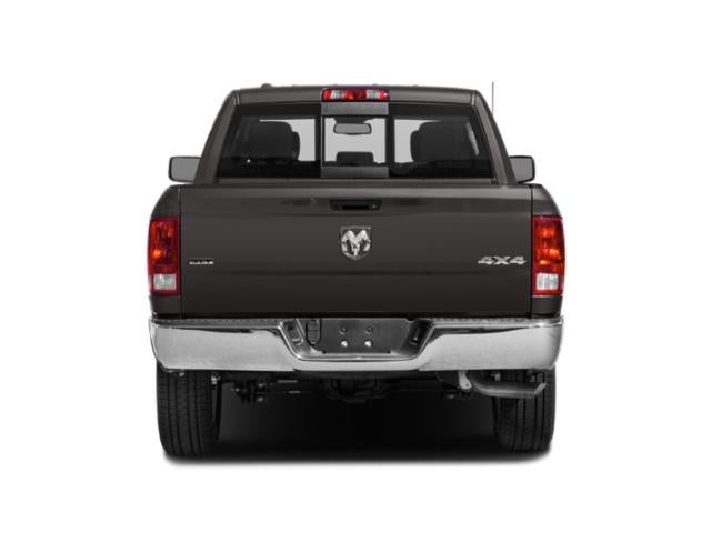 2014 RAM 1500 4WD Crew Cab 5.7 Ft Box Big Horn