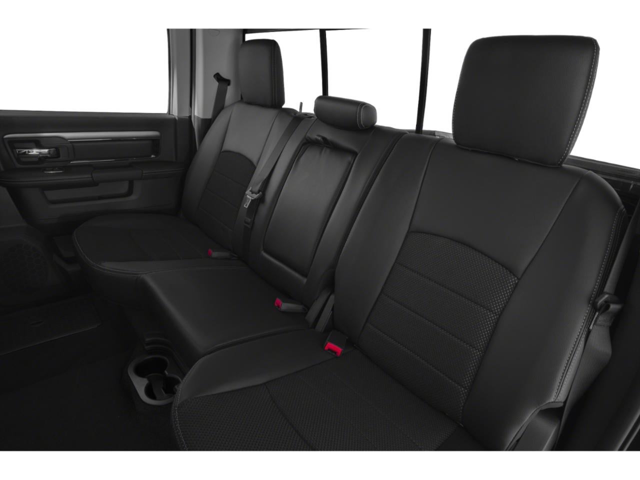 2015 RAM 1500 4WD Crew Cab 5.7 Ft Box Sport