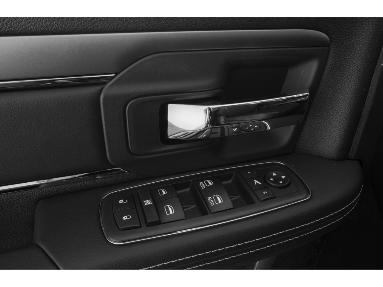 2015 RAM 1500 4WD Crew Cab 5.7 Ft Box Sport