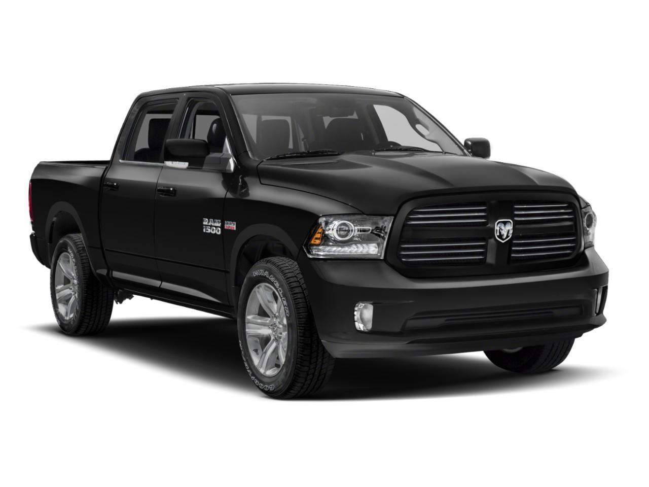 2015 RAM 1500 4WD Crew Cab 5.7 Ft Box Sport