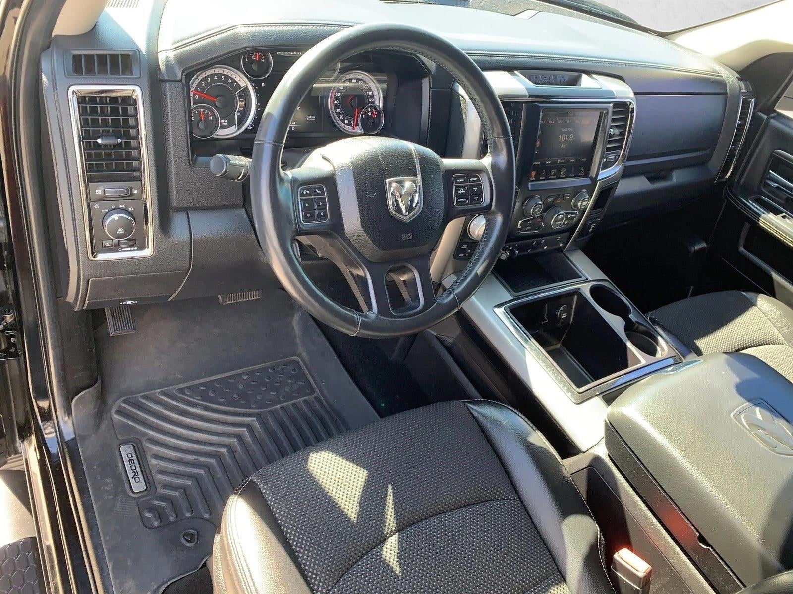 2013 RAM 1500 4WD Crew Cab 5.7 Ft Box Sport