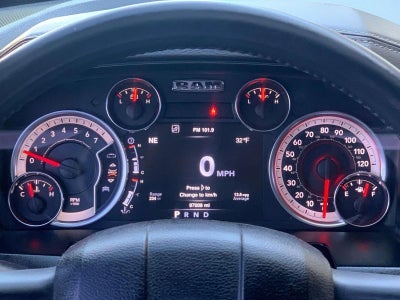 2013 RAM 1500 4WD Crew Cab 5.7 Ft Box Sport