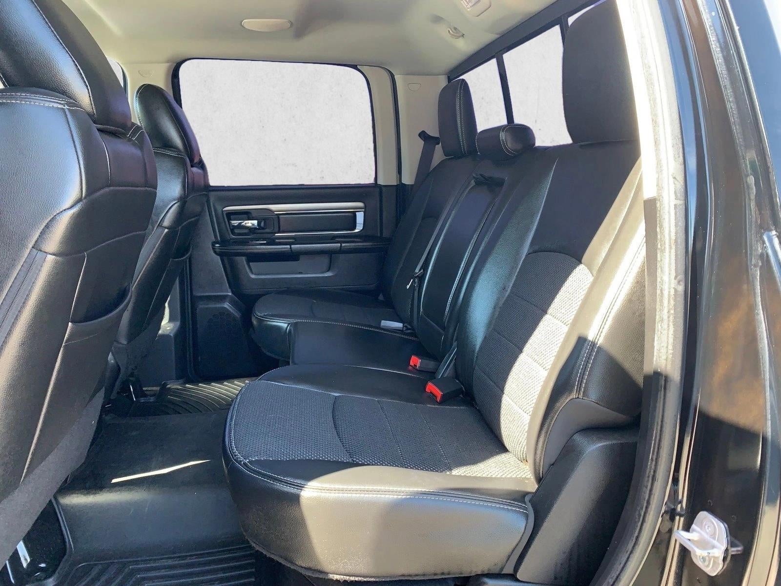 2013 RAM 1500 4WD Crew Cab 5.7 Ft Box Sport