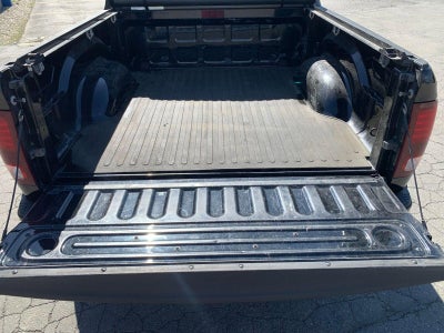 2013 RAM 1500 4WD Crew Cab 5.7 Ft Box Sport