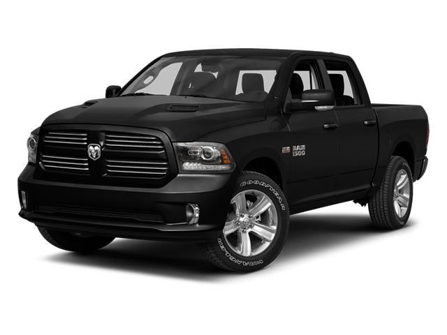 2013 RAM 1500 4WD Crew Cab 5.7 Ft Box Sport