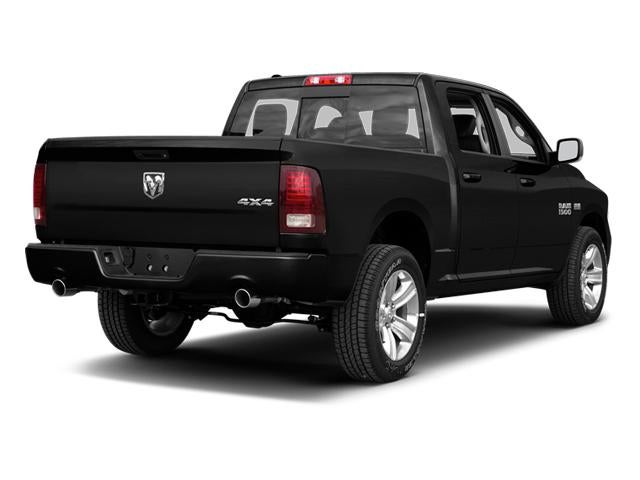 2013 RAM 1500 4WD Crew Cab 5.7 Ft Box Sport