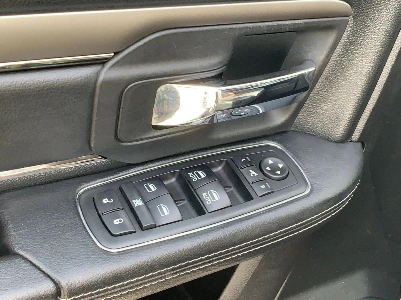 2017 RAM 1500 Sport 4x4 Crew Cab 6'4" Box
