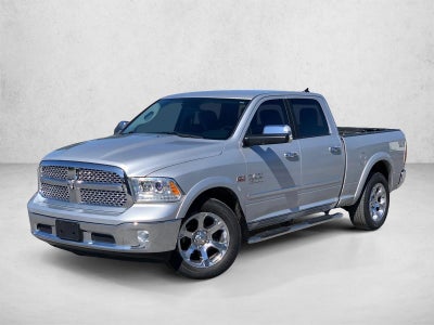 2014 RAM 1500 4WD Crew Cab 6.4 Ft Box Laramie