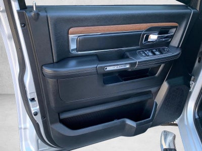 2014 RAM 1500 4WD Crew Cab 6.4 Ft Box Laramie