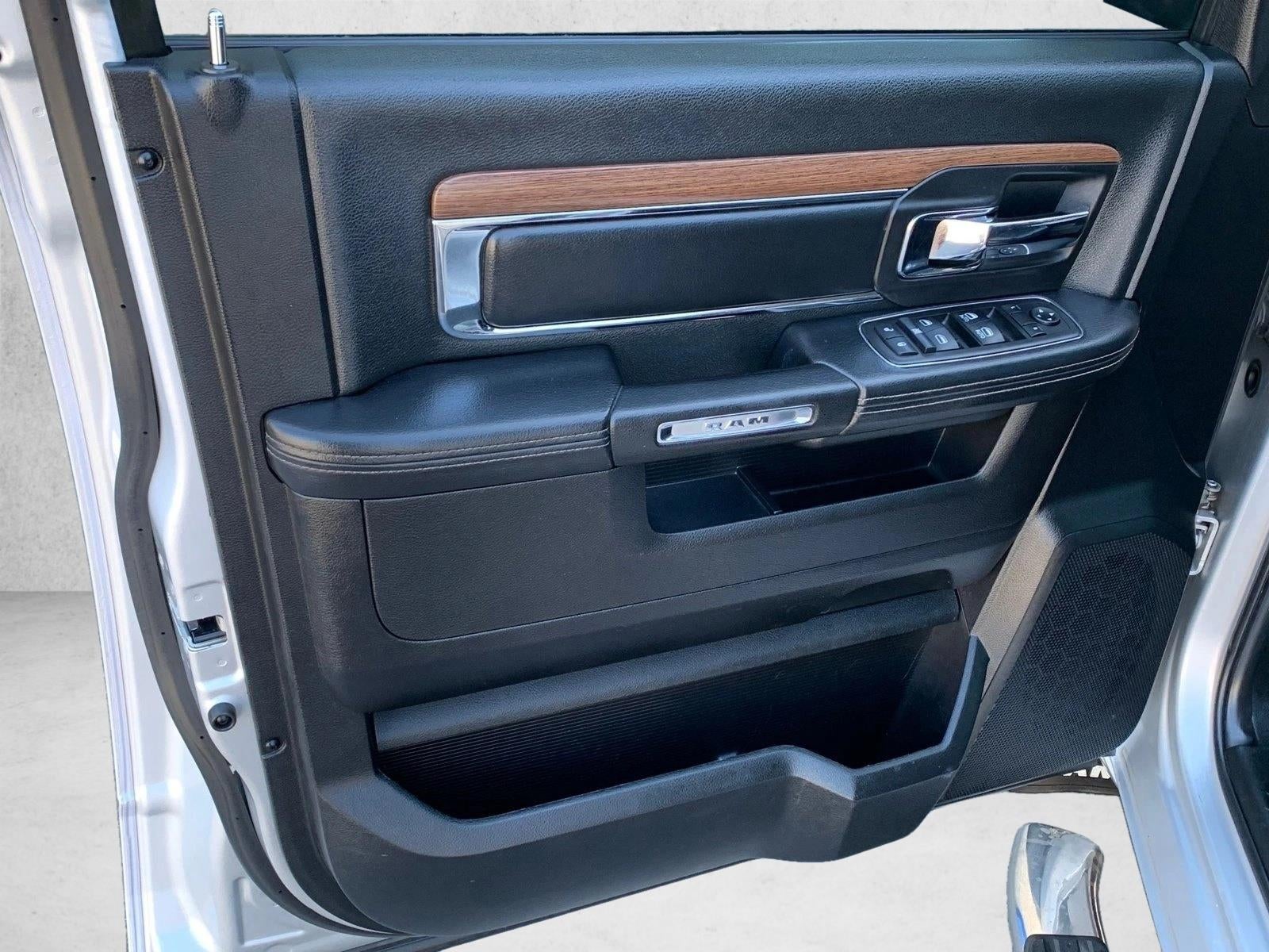 2014 RAM 1500 4WD Crew Cab 6.4 Ft Box Laramie