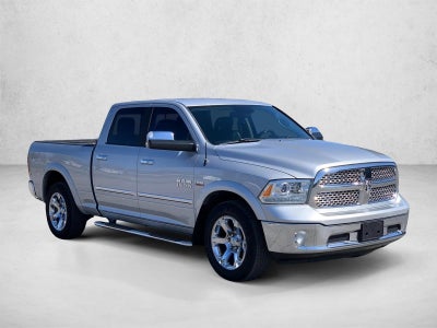 2014 RAM 1500 4WD Crew Cab 6.4 Ft Box Laramie