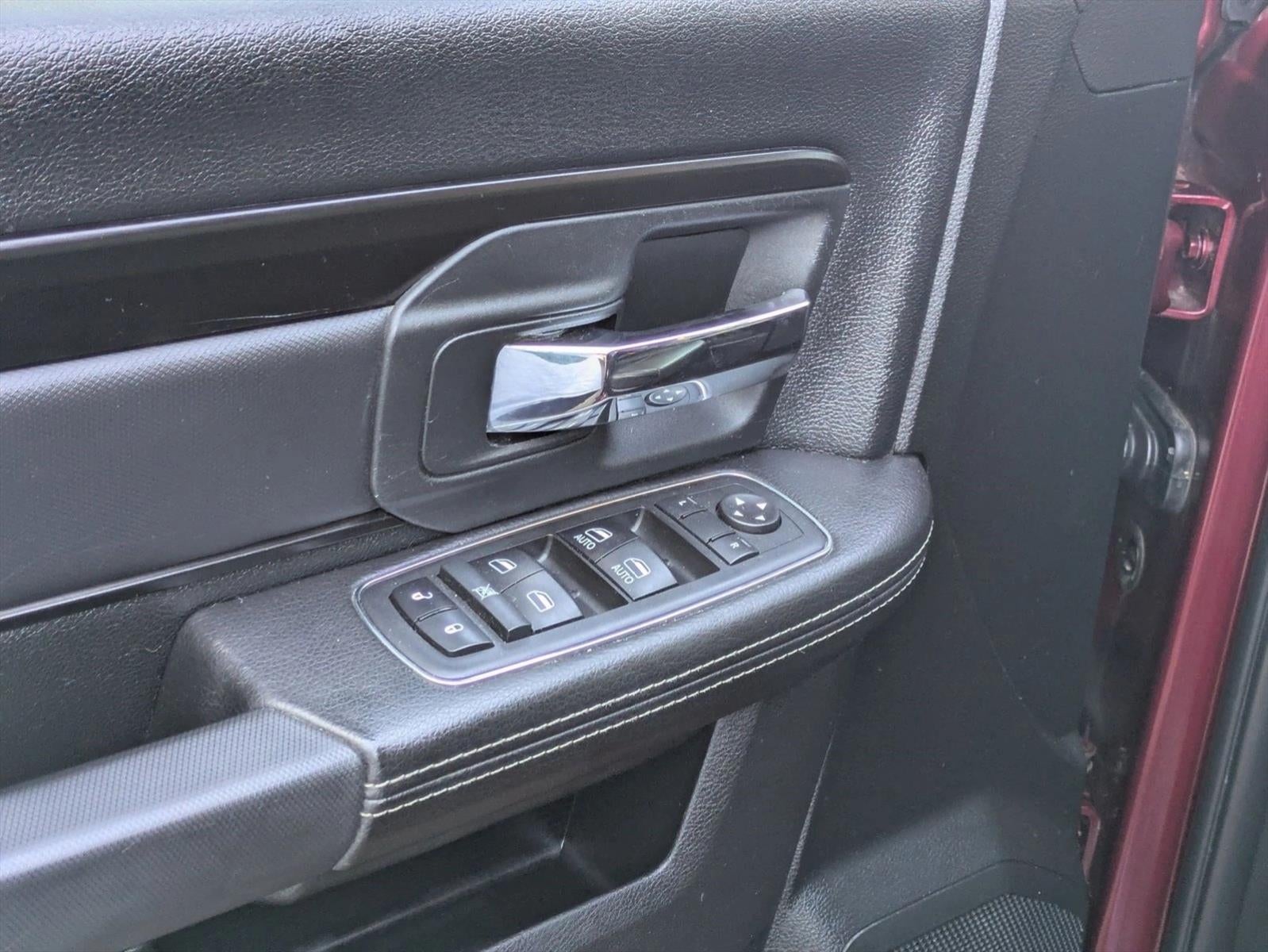 2018 RAM 1500 Rebel 4x4 Crew Cab 5'7" Box