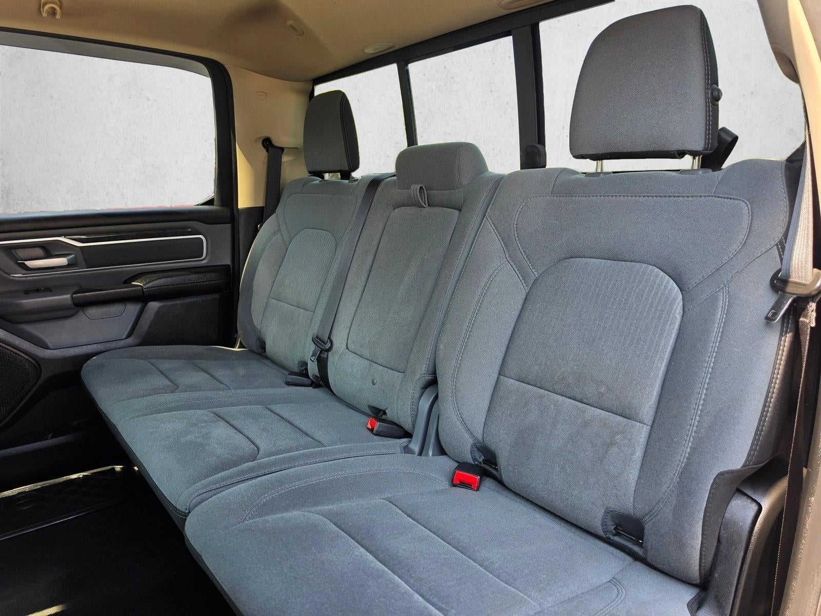 2020 RAM 1500 Big Horn 4x4 Crew Cab 5'7" Box