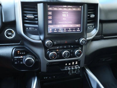2019 RAM 1500 Big Horn/Lone Star 4x4 Crew Cab 5'7" Box