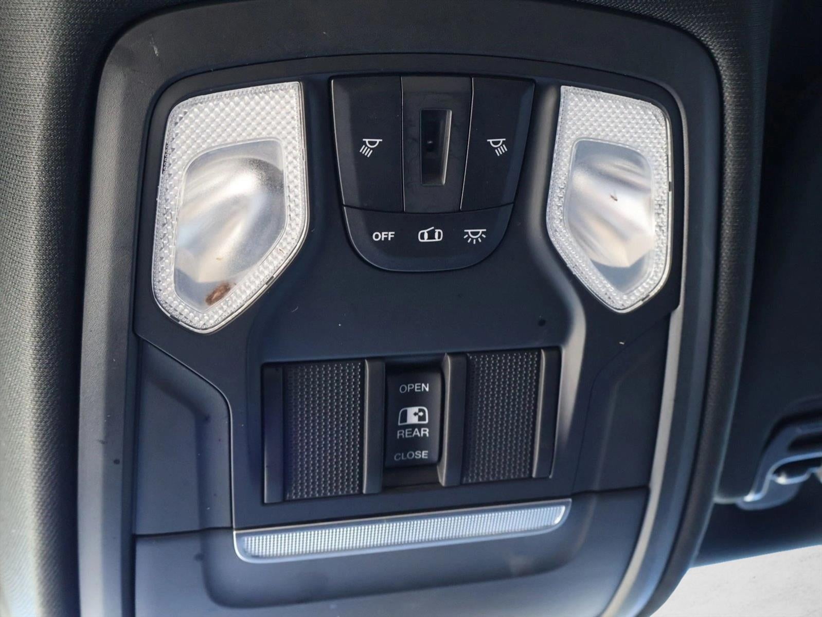 2019 RAM 1500 Big Horn/Lone Star 4x4 Crew Cab 5'7" Box