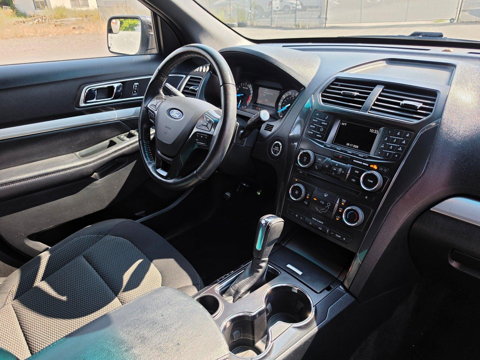 2016 Ford Explorer FWD 4dr XLT