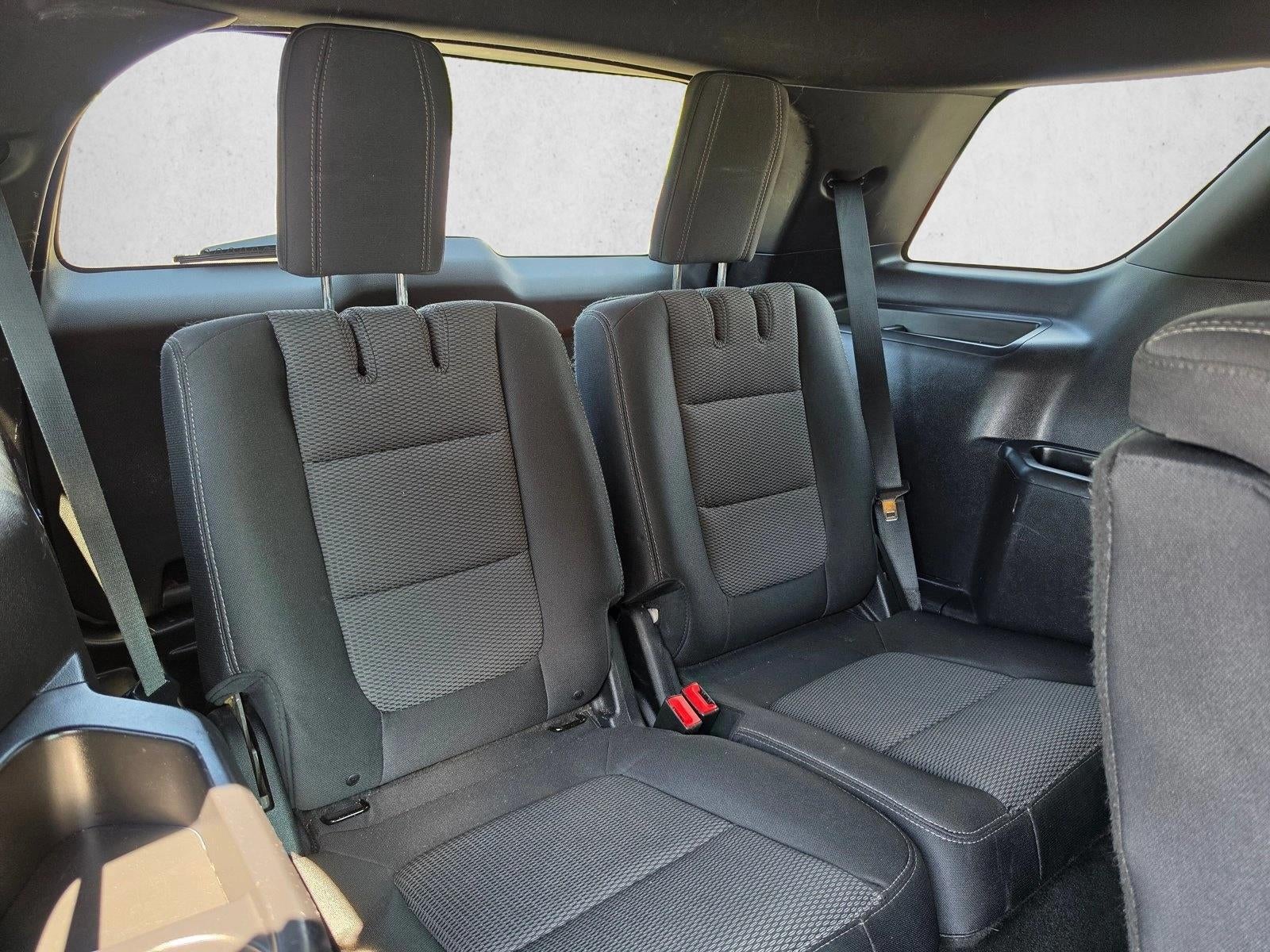 2016 Ford Explorer FWD 4dr XLT