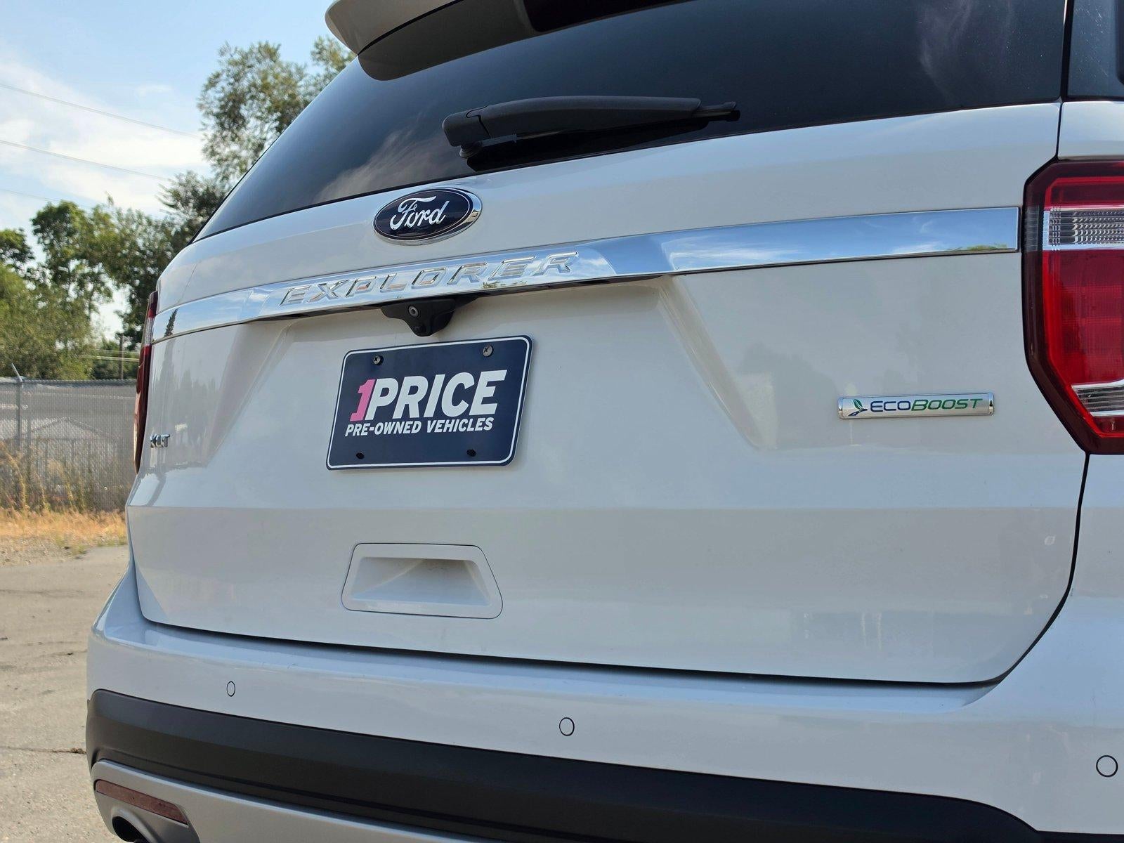 2016 Ford Explorer FWD 4dr XLT