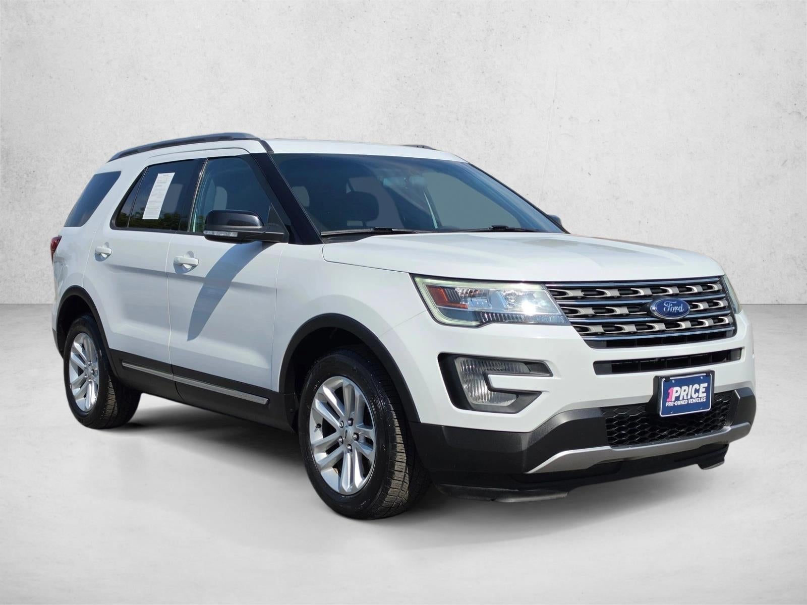 2016 Ford Explorer FWD 4dr XLT