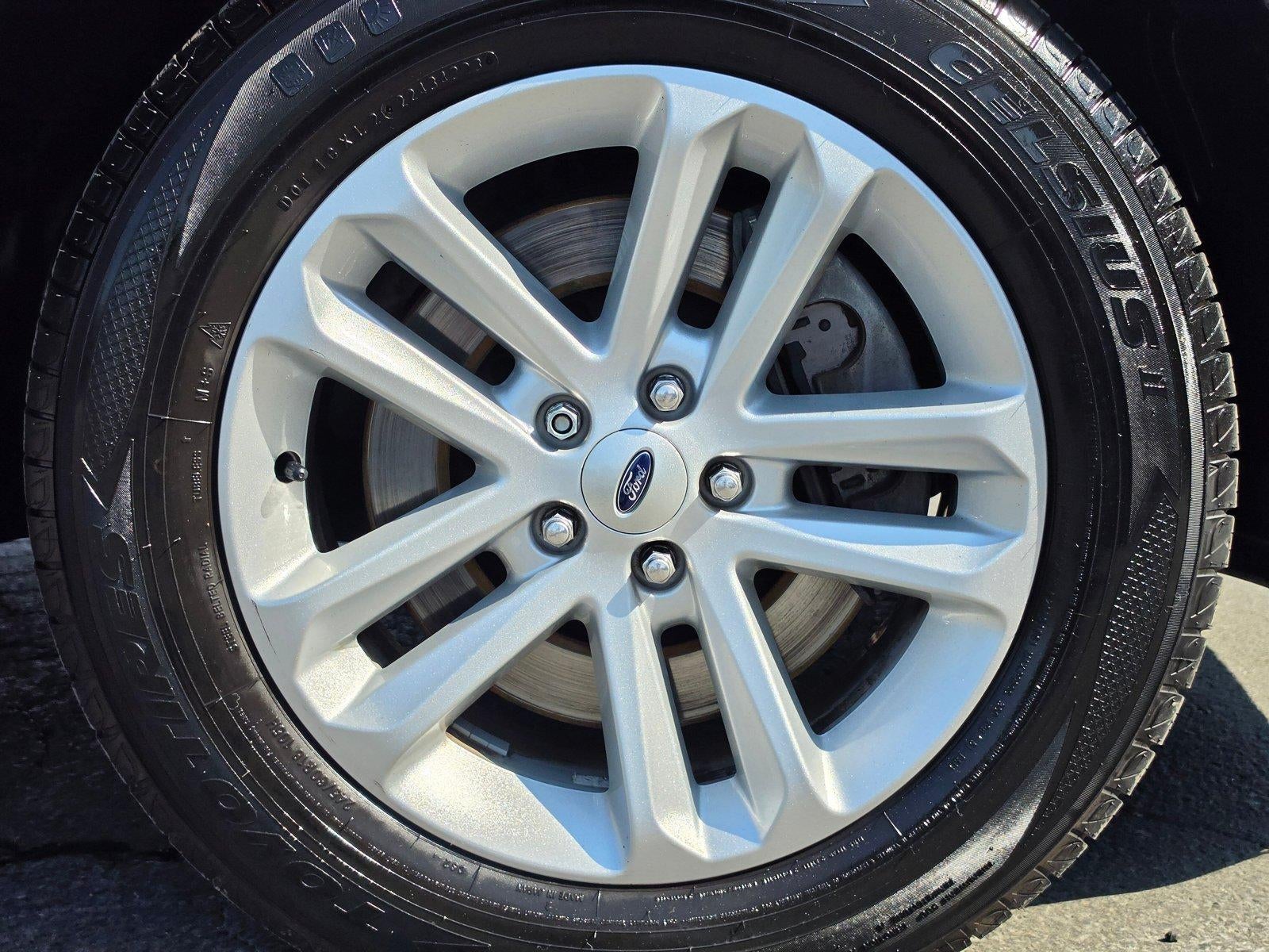 2016 Ford Explorer FWD 4dr XLT