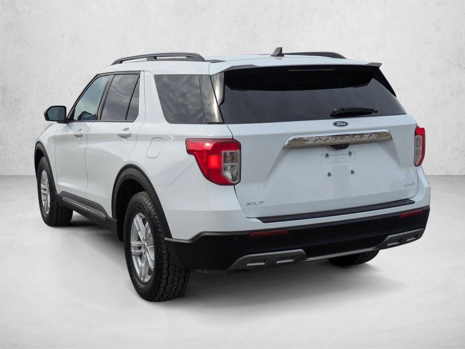 2023 Ford Explorer XLT 4WD