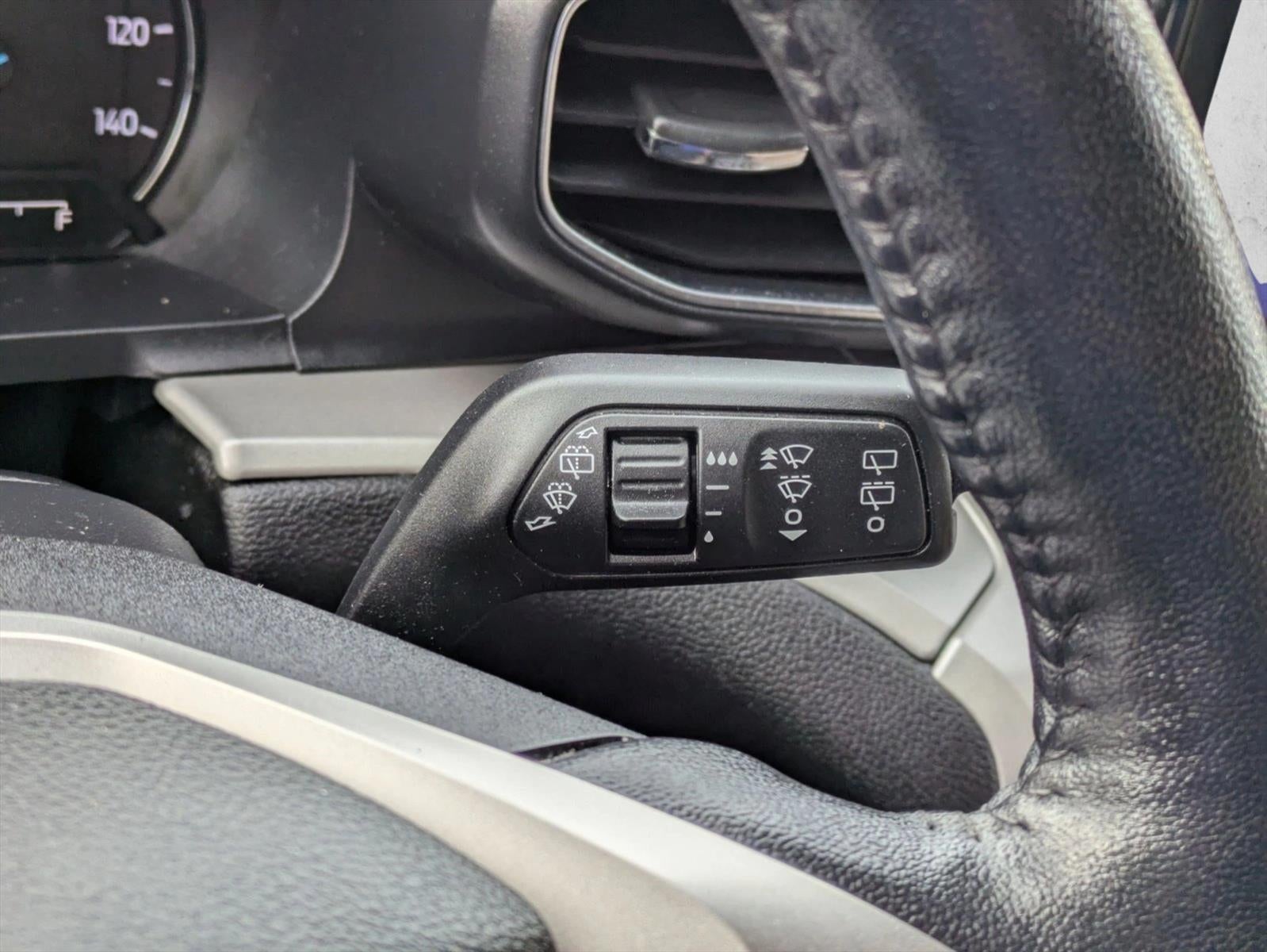 2023 Ford Explorer XLT 4WD