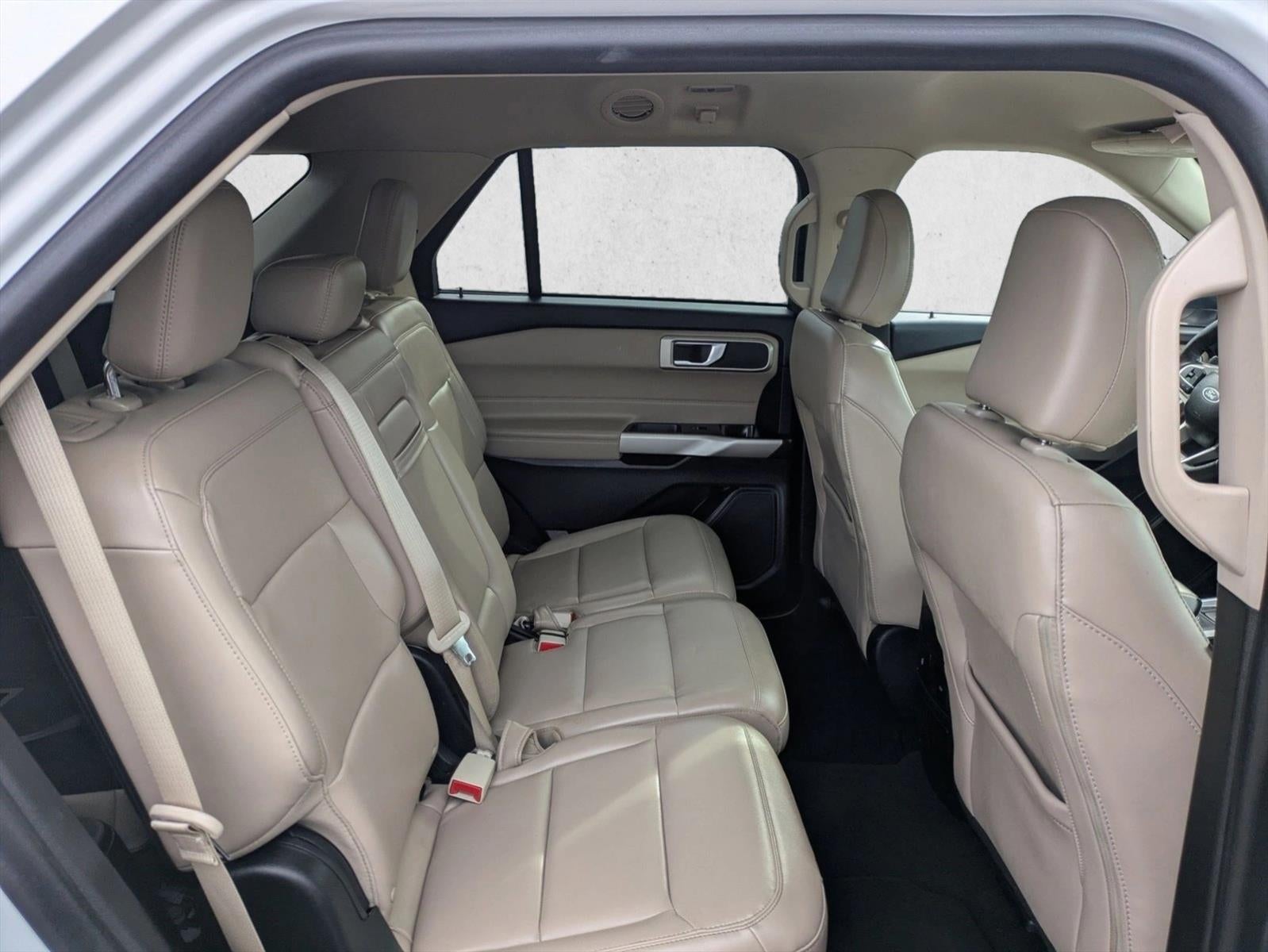 2023 Ford Explorer XLT 4WD