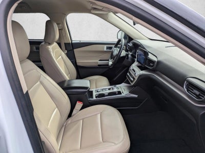 2023 Ford Explorer XLT 4WD