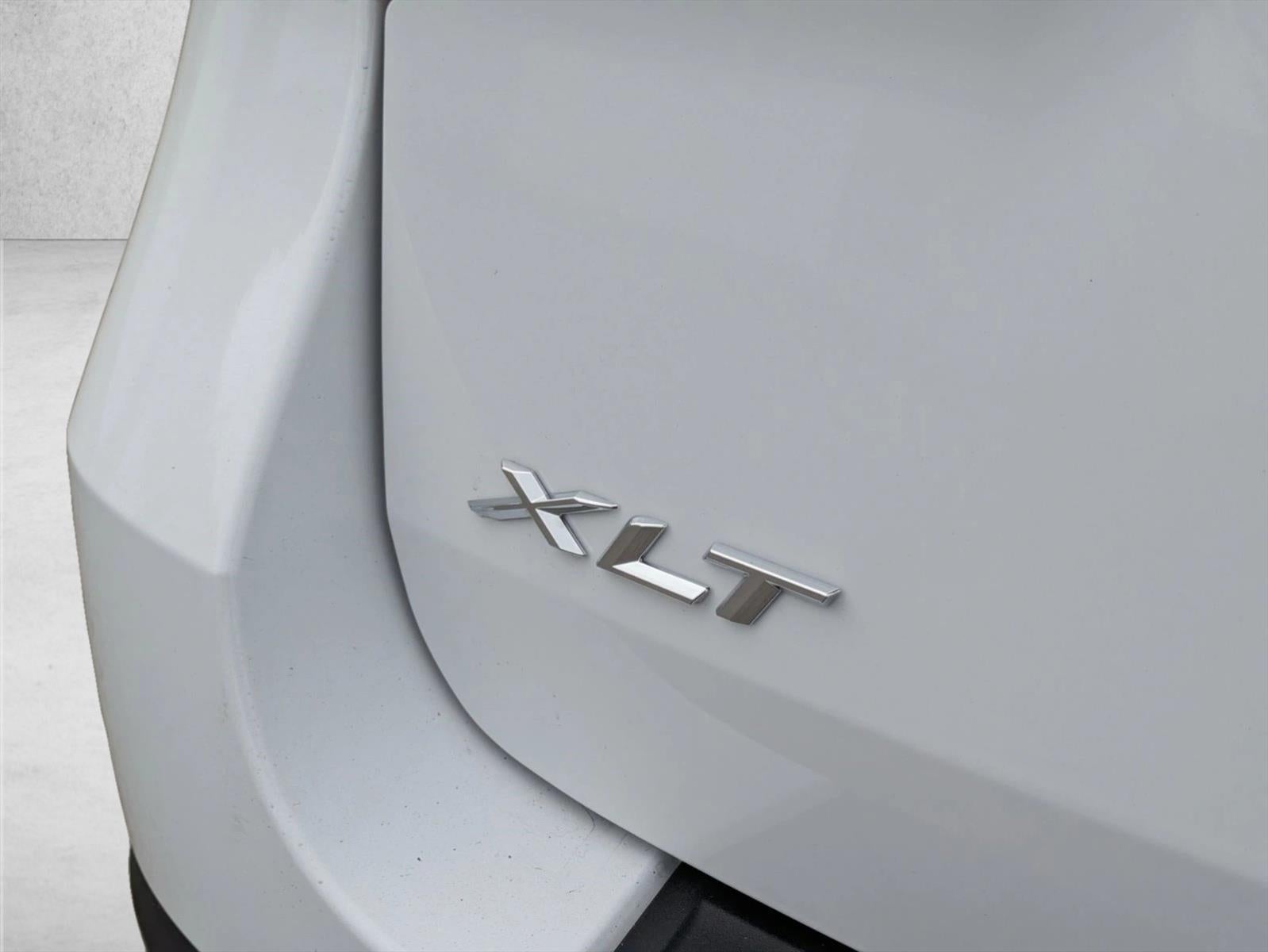 2023 Ford Explorer XLT 4WD