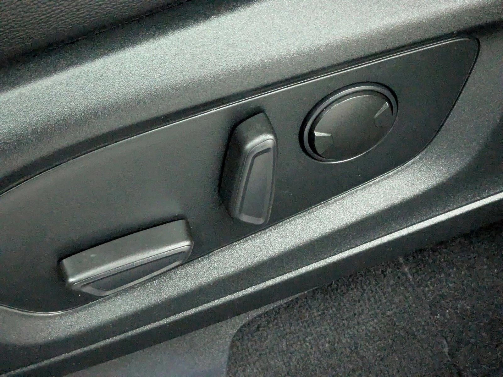 2020 Ford Explorer XLT 4WD