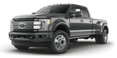 2017 Ford Super Duty F-450 DRW Platinum 4WD Crew Cab 8' Box