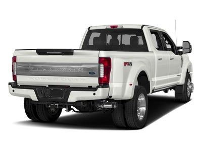2017 Ford Super Duty F-450 DRW Platinum 4WD Crew Cab 8' Box