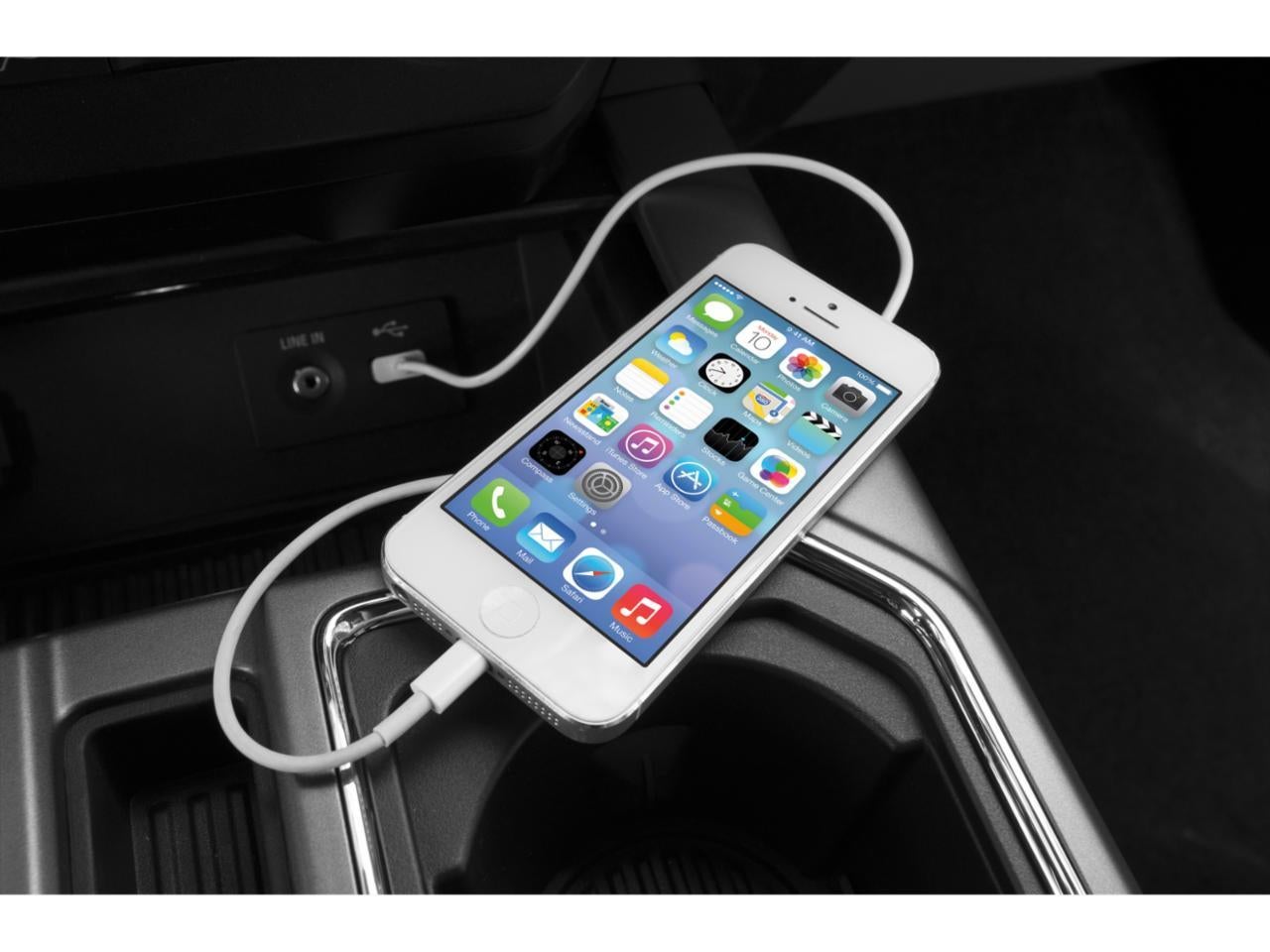 2015 Ford F-150 4WD SuperCrew 5-1/2 Ft Box XLT